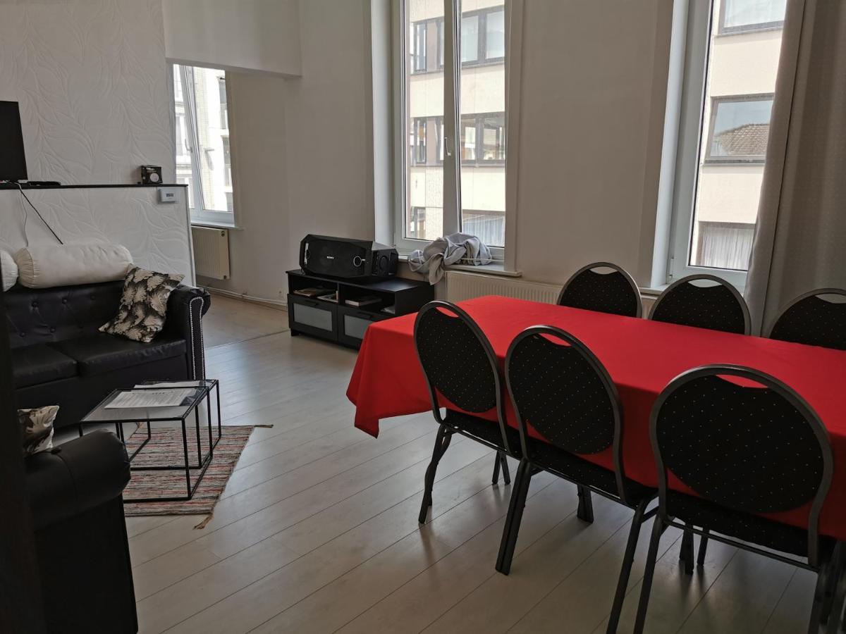 Ostend Backpackers Lodge Экстерьер фото